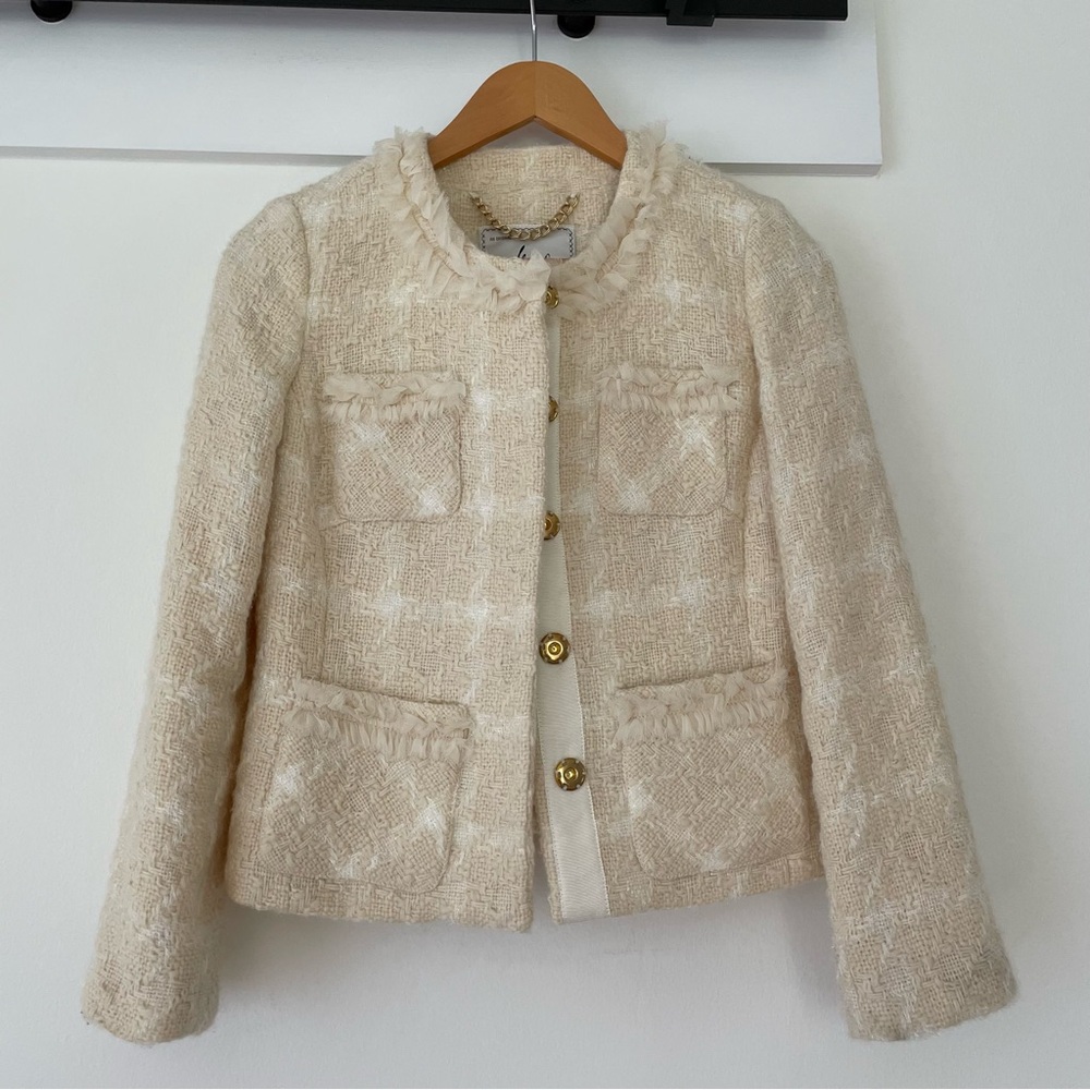 Milly of New York Women's Cream Boucle Fitted Blazer Four Pockets Size 4